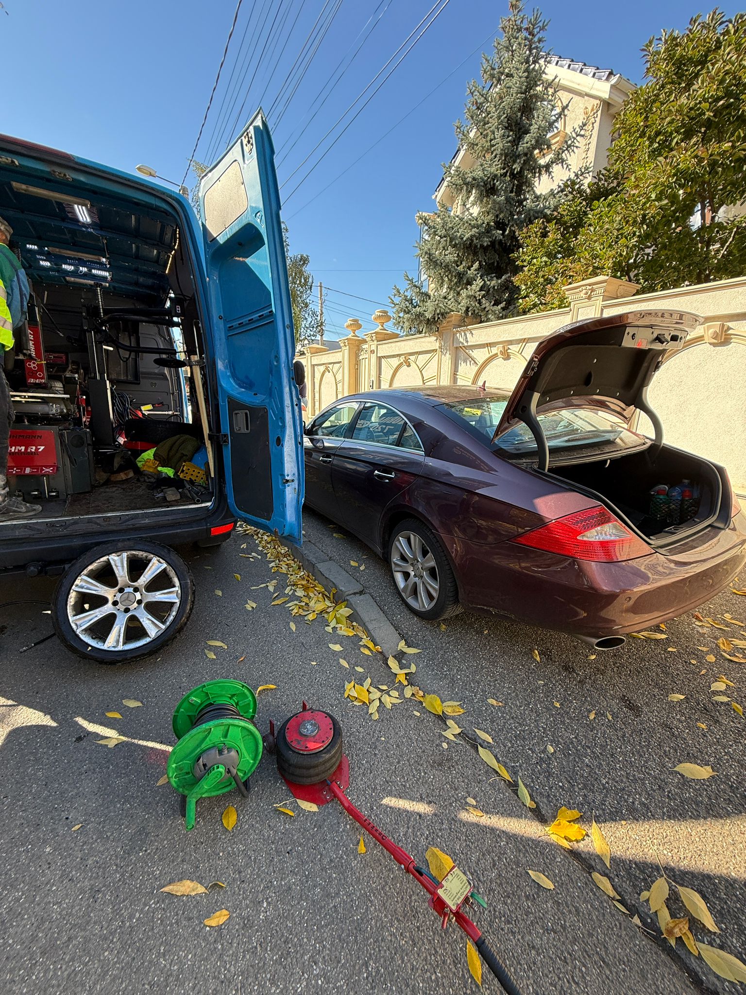 Galerie foto vulcanizare mobila KM95